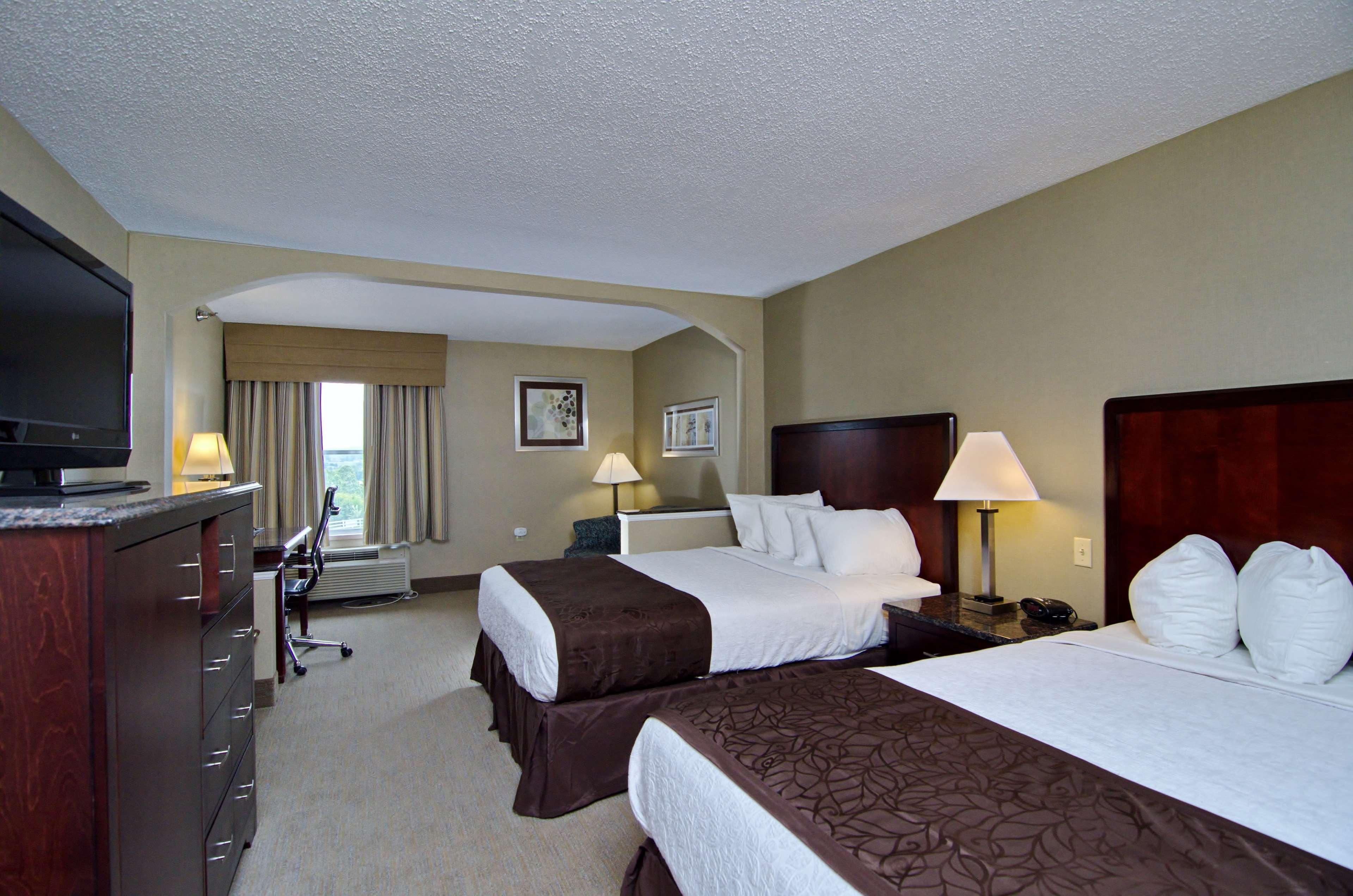 Best Western Plus Inn At Hunt Ridge Lexington Exterior photo