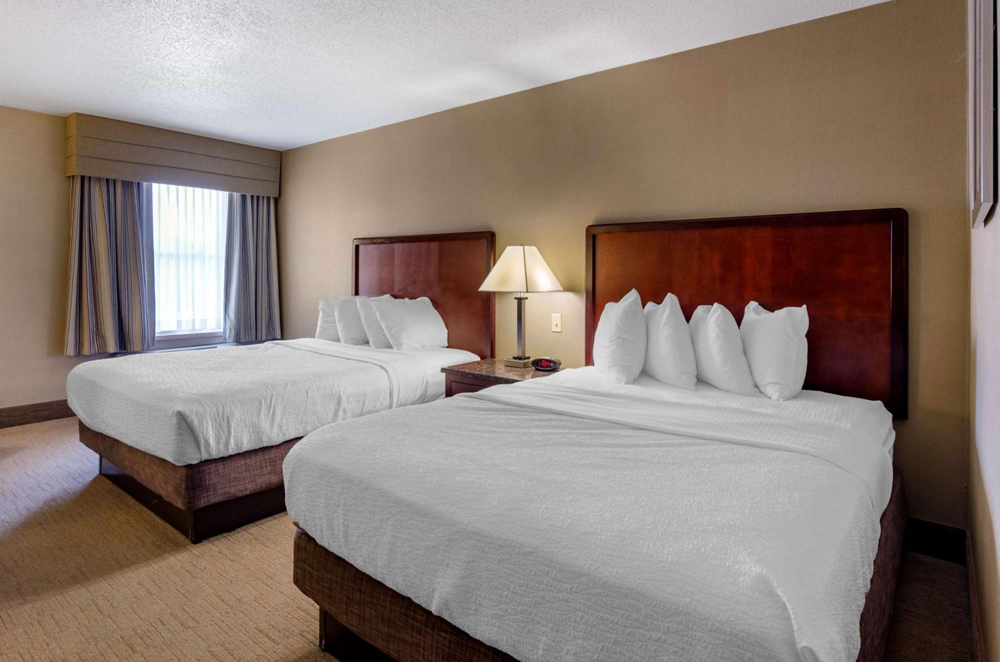 Best Western Plus Inn At Hunt Ridge Lexington Exterior photo