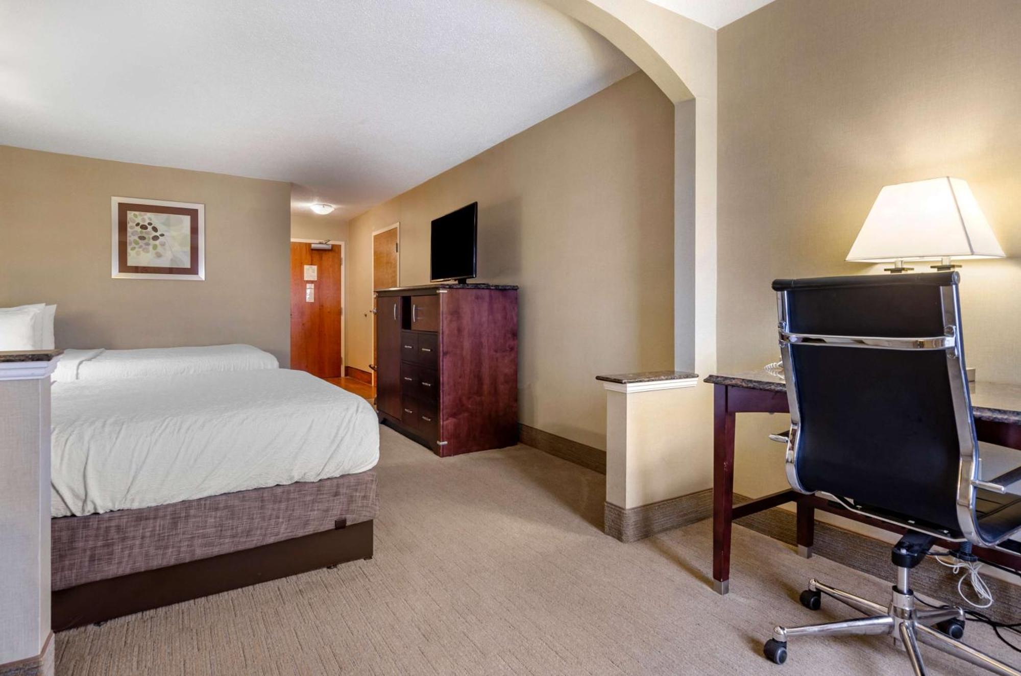 Best Western Plus Inn At Hunt Ridge Lexington Exterior photo